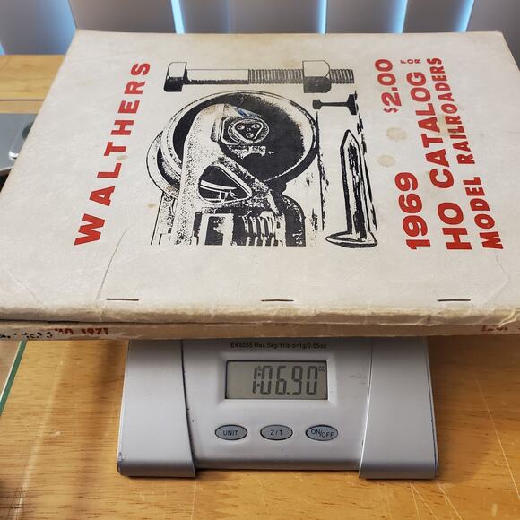 2 Walthers HO Catalogs 1969 and 1971 Model Railroad Reference Books Vintage - Picture 9 of 9